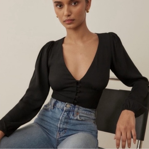 REFORMATION Black Nell Puff Sleeve V Neck Button Front Slim Fitting Top Size XS - Picture 5 of 10